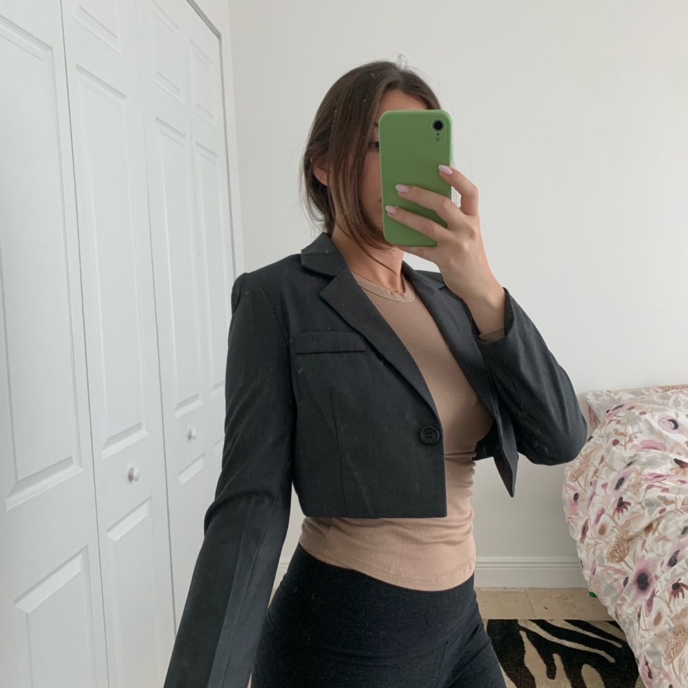 Women's Gray Cropped Blazer